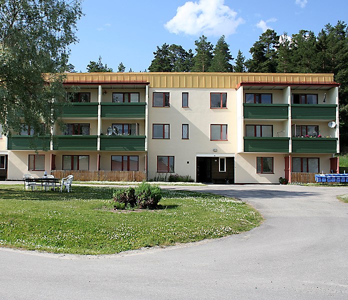 Hus på Nordanbrovägen 1,3